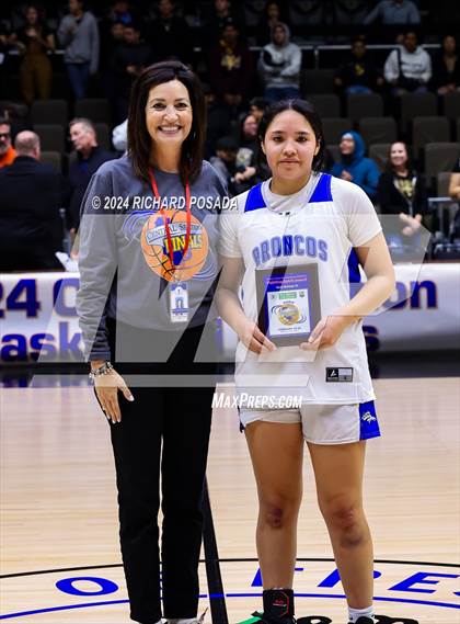 Thumbnail 3 in Foothill vs. Bishop Union (CIF CS Basketball Championships D VI) photogallery.