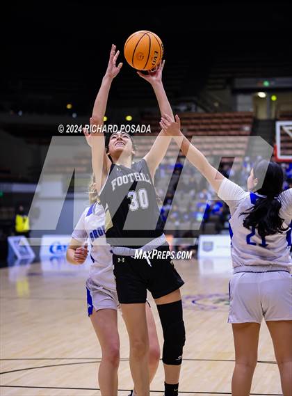 Thumbnail 3 in Foothill vs. Bishop Union (CIF CS Basketball Championships D VI) photogallery.