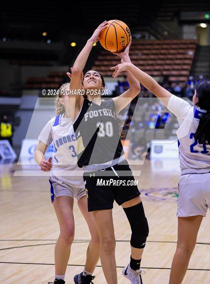 Thumbnail 2 in Foothill vs. Bishop Union (CIF CS Basketball Championships D VI) photogallery.