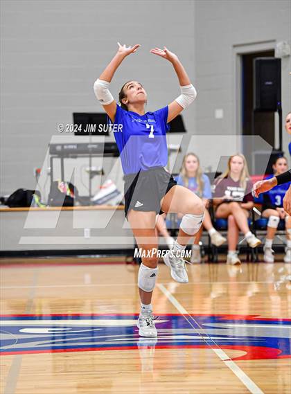 Thumbnail 3 in Brazos Christian vs Texas School for the Deaf photogallery.