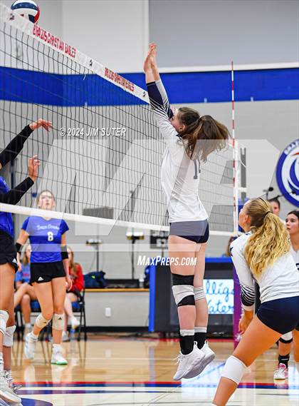 Thumbnail 1 in Brazos Christian vs Texas School for the Deaf photogallery.