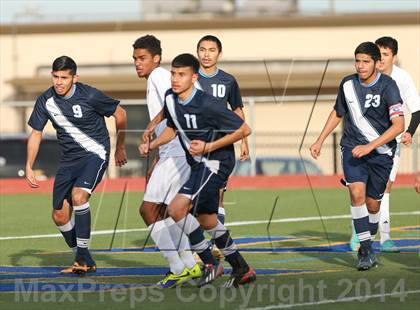 Thumbnail 2 in Wyatt [O. D.] vs Cleburne (EMSISD X-Town Shootout) photogallery.