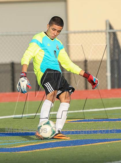 Thumbnail 3 in Wyatt [O. D.] vs Cleburne (EMSISD X-Town Shootout) photogallery.