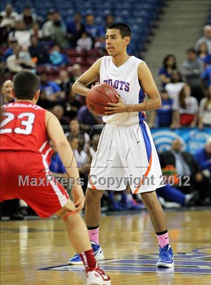 Thumbnail 3 in St. Joseph Notre Dame vs. Village Christian (CIF State D5 Final) photogallery.