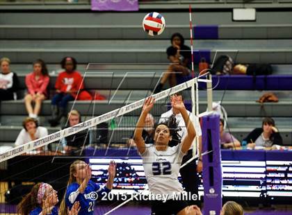 Thumbnail 3 in Rogers @ Fayetteville photogallery.