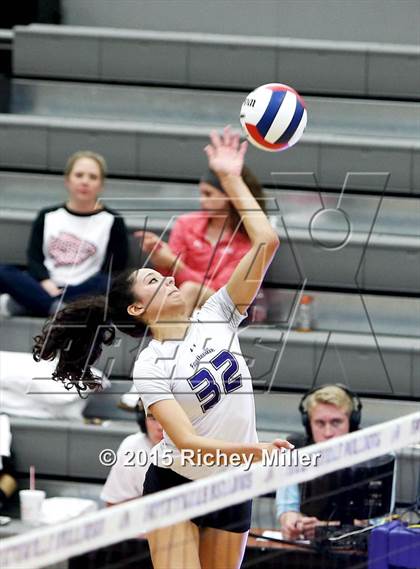 Thumbnail 3 in Rogers @ Fayetteville photogallery.