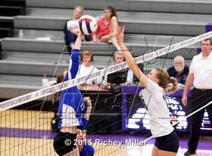Thumbnail 3 in Rogers @ Fayetteville photogallery.