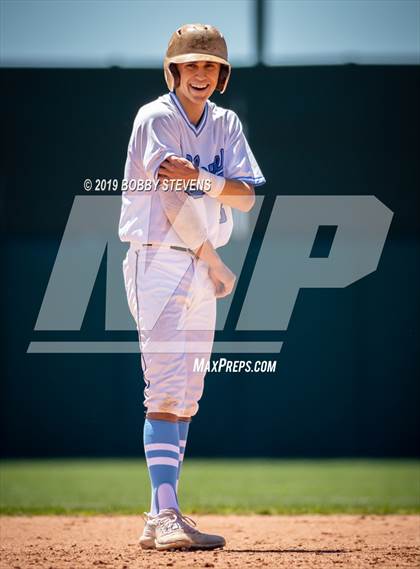 Thumbnail 2 in Pueblo West vs. Erie (CHSAA 4A Quarterfinal) photogallery.