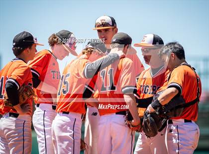 Thumbnail 2 in Pueblo West vs. Erie (CHSAA 4A Quarterfinal) photogallery.