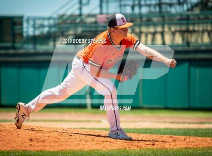 Thumbnail 3 in Pueblo West vs. Erie (CHSAA 4A Quarterfinal) photogallery.