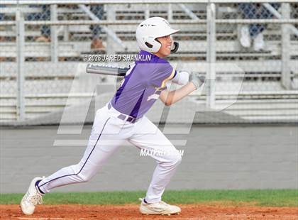 Thumbnail 3 in JV: Thibodaux @ E.D. White photogallery.