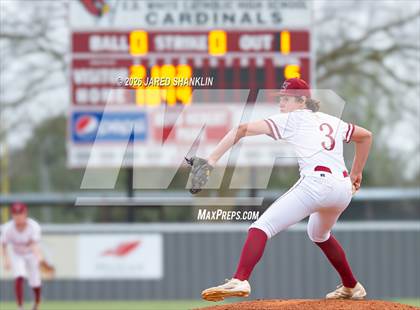Thumbnail 1 in JV: Thibodaux @ E.D. White photogallery.
