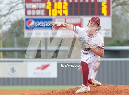 Thumbnail 1 in JV: Thibodaux @ E.D. White photogallery.