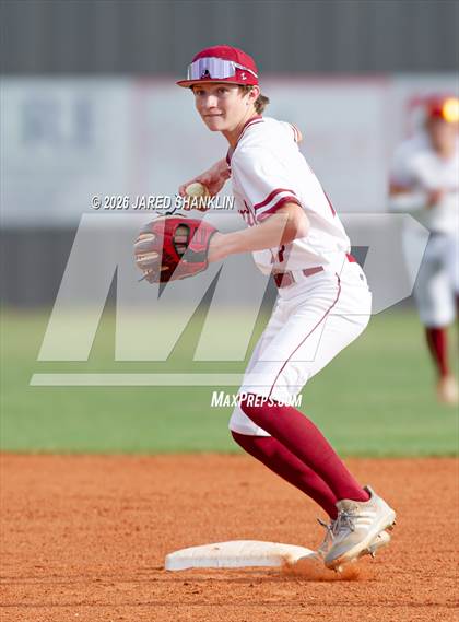 Thumbnail 1 in JV: Thibodaux @ E.D. White photogallery.