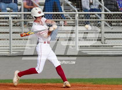 Thumbnail 1 in JV: Thibodaux @ E.D. White photogallery.
