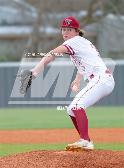 Thumbnail 3 in JV: Thibodaux @ E.D. White photogallery.