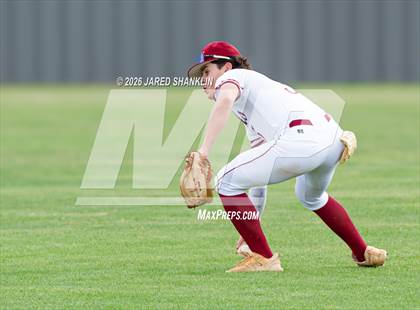 Thumbnail 2 in JV: Thibodaux @ E.D. White photogallery.