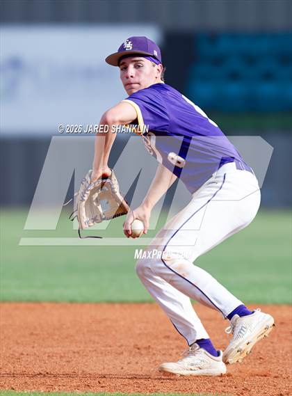 Thumbnail 1 in JV: Thibodaux @ E.D. White photogallery.