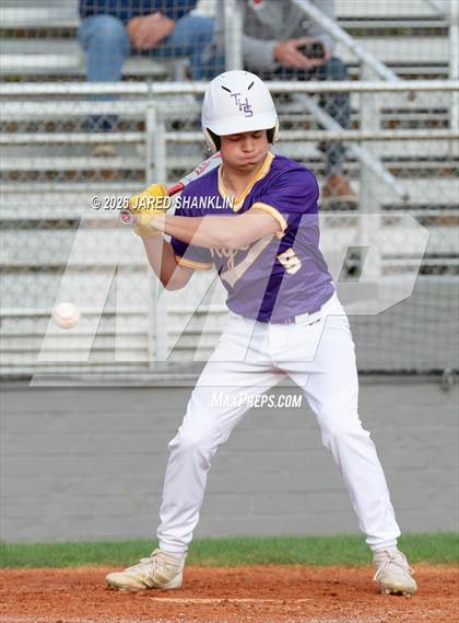Thumbnail 1 in JV: Thibodaux @ E.D. White photogallery.