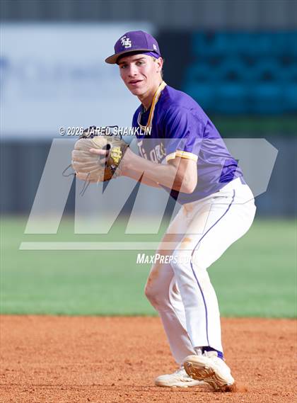 Thumbnail 2 in JV: Thibodaux @ E.D. White photogallery.