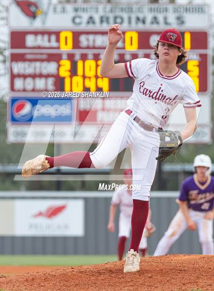 Thumbnail 2 in JV: Thibodaux @ E.D. White photogallery.