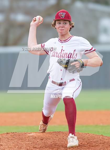Thumbnail 2 in JV: Thibodaux @ E.D. White photogallery.