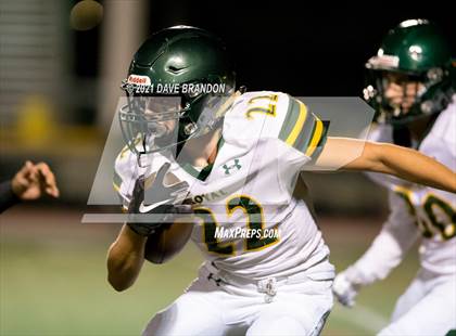 Thumbnail 3 in Royal @ Simi Valley photogallery.