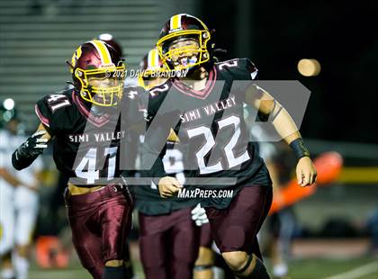 Thumbnail 1 in Royal @ Simi Valley photogallery.