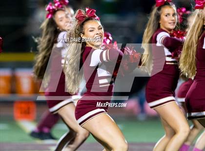 Thumbnail 2 in Royal @ Simi Valley photogallery.