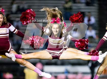 Thumbnail 1 in Royal @ Simi Valley photogallery.