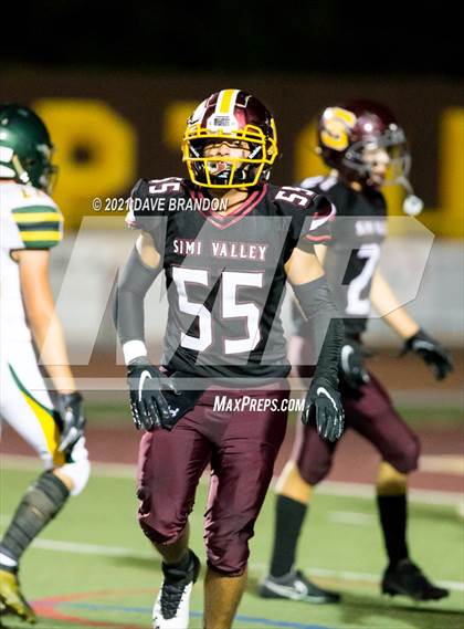 Thumbnail 3 in Royal @ Simi Valley photogallery.