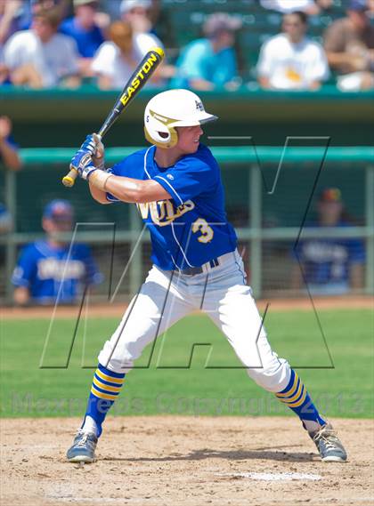 Thumbnail 3 in Alamo Heights vs. Moody (UIL 4A Region IV Regional Finals) photogallery.