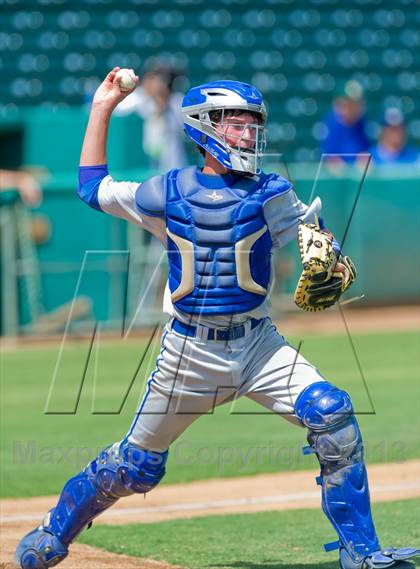 Thumbnail 3 in Alamo Heights vs. Moody (UIL 4A Region IV Regional Finals) photogallery.
