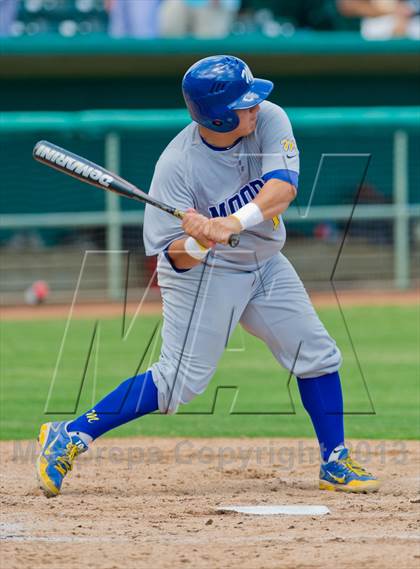 Thumbnail 2 in Alamo Heights vs. Moody (UIL 4A Region IV Regional Finals) photogallery.