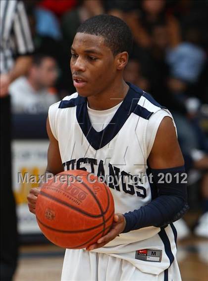 Thumbnail 3 in Notre Dame Catholic vs. Immaculate (SWC Finals) photogallery.