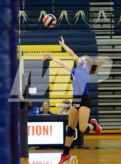Thumbnail 2 in Cleveland @ Soddy Daisy photogallery.