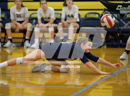 Thumbnail 2 in Cleveland @ Soddy Daisy photogallery.