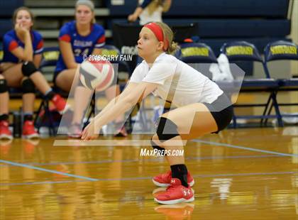 Thumbnail 2 in Cleveland @ Soddy Daisy photogallery.