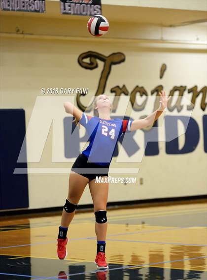 Thumbnail 1 in Cleveland @ Soddy Daisy photogallery.