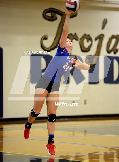 Thumbnail 2 in Cleveland @ Soddy Daisy photogallery.