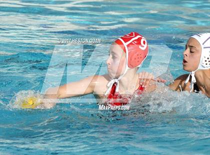 Thumbnail 3 in Orange Lutheran vs Carlsbad (Holiday Cup) photogallery.