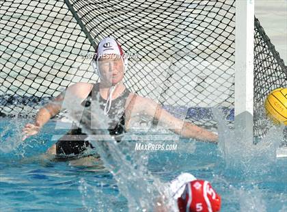 Thumbnail 1 in Orange Lutheran vs Carlsbad (Holiday Cup) photogallery.