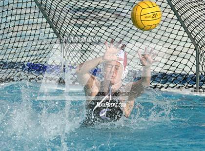 Thumbnail 3 in Orange Lutheran vs Carlsbad (Holiday Cup) photogallery.