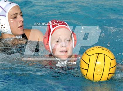 Thumbnail 3 in Orange Lutheran vs Carlsbad (Holiday Cup) photogallery.