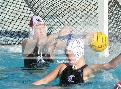 Thumbnail 1 in Orange Lutheran vs Carlsbad (Holiday Cup) photogallery.