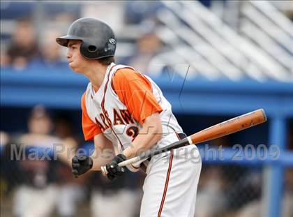 Thumbnail 1 in Lydonville vs. Warsaw  (Section 5 Class C Semifinal) photogallery.