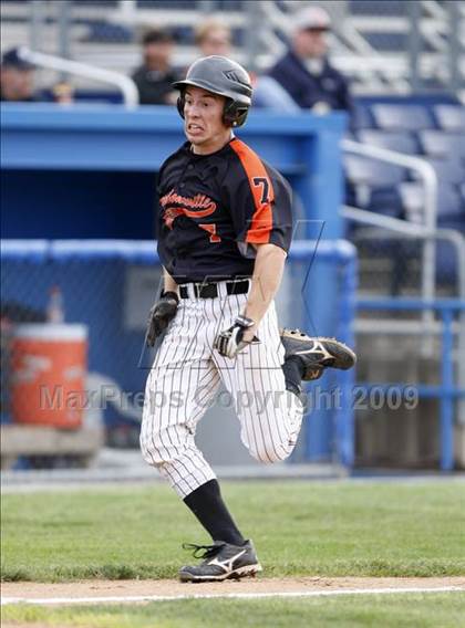 Thumbnail 2 in Lydonville vs. Warsaw  (Section 5 Class C Semifinal) photogallery.