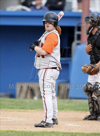 Thumbnail 2 in Lydonville vs. Warsaw  (Section 5 Class C Semifinal) photogallery.