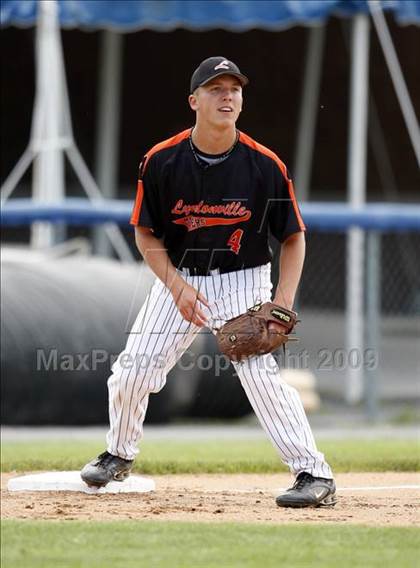 Thumbnail 1 in Lydonville vs. Warsaw  (Section 5 Class C Semifinal) photogallery.