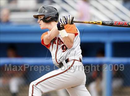 Thumbnail 3 in Lydonville vs. Warsaw  (Section 5 Class C Semifinal) photogallery.